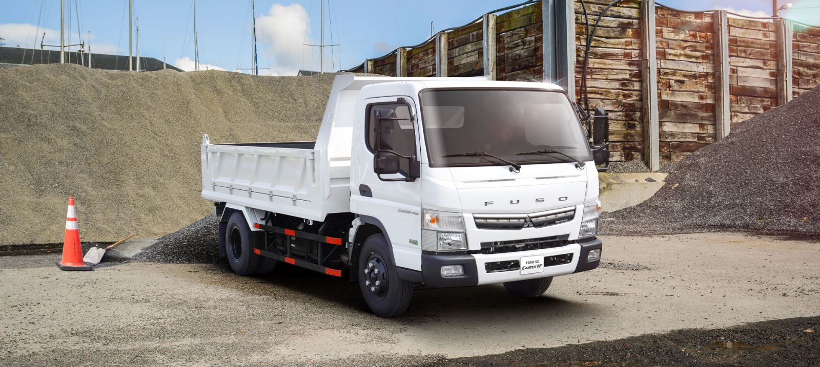 Mitsubishi Fuso Canter TF8.5 (tải trọng 4,6 tấn)